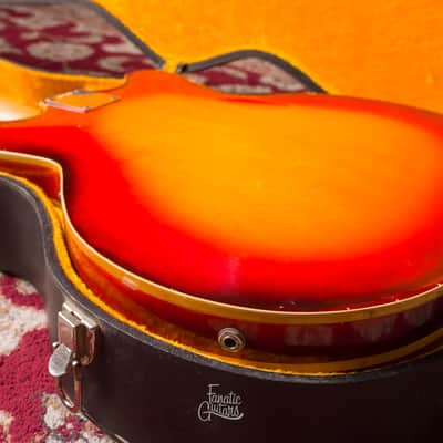 Fender Coronado XII 1967 - Sunburst #162646 Second Hand image 13