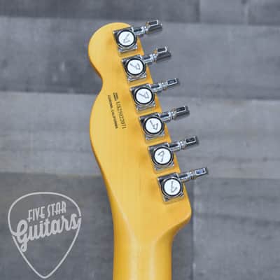 Pre-Owned Fender American Ultra Luxe Vintage '60s Custom Telecaster - 3-Color Sunburst with Hardshell Case image 8