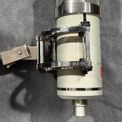 Lauten Audio Eden LT-386 Large Diaphragm Multipattern Tube Condenser Microphone 2010s - Champagne image 4