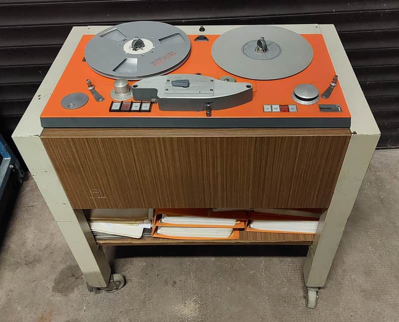 Vollmer 236 Studio Tonbandgerät mit Kopfträger 599 image 1