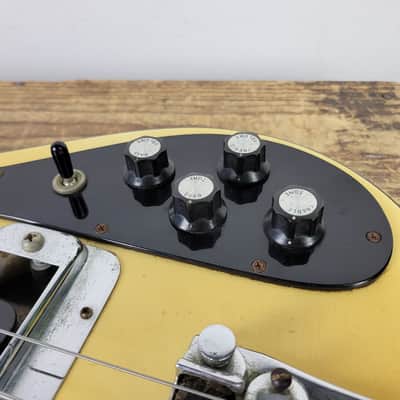 1979 Rickenbacker 4001 - White image 16