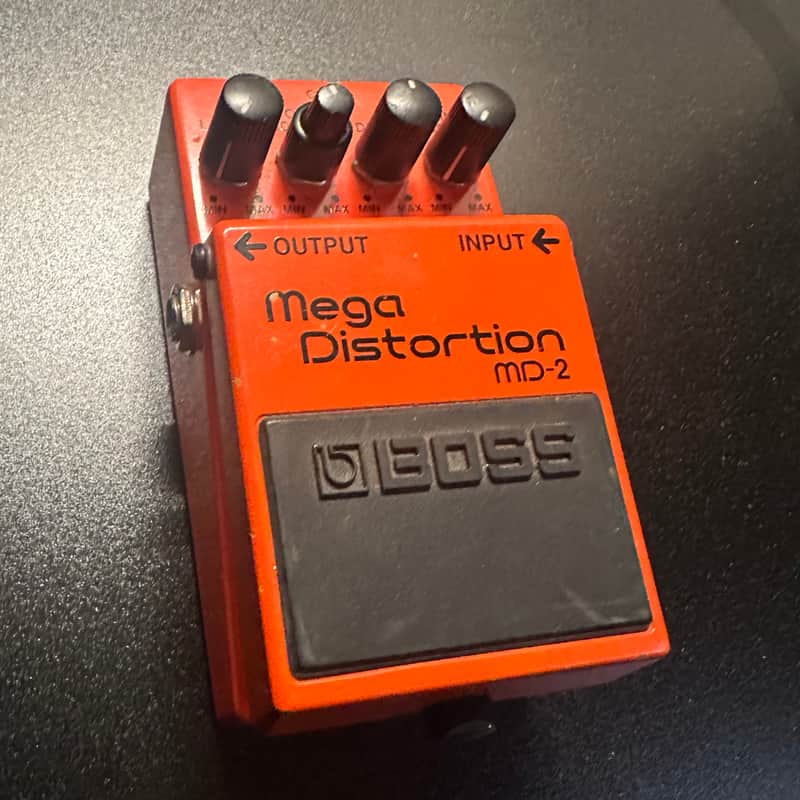 Boss MD-2 Mega Distortion (no label) 2001 - Present - Red image 1