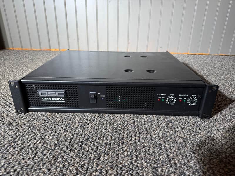 QSC CMX 500VA 2-Channel Commercial Power Amplifier in Black image 1