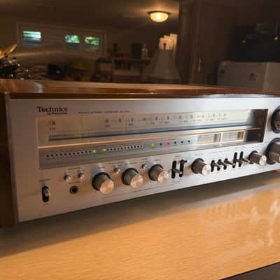 Technics SA-700 AM/FM Stereo Radio Receiver FULL Pro Servicing Recapped Beauty! image 4