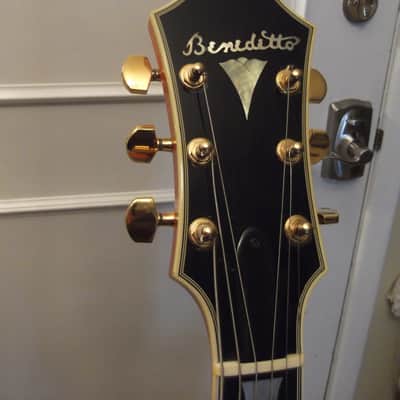 Benedetto Fratello 1988 Honey Blonde, Handcrafted by Bob in Clearwater, in Excellent-Mint Condition image 7