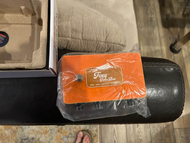 Warm Audio Foxy Tone Box