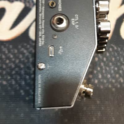 Boss IR-200 Amp and IR Cabinet 2021 - Present - Silver image 7