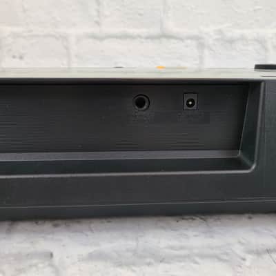Yamaha PSR-172 61-Key Digital Keyboard image 11
