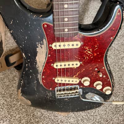 Fender Masterbuilt Stratocaster 2024 - Black image 1