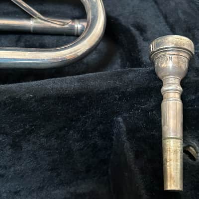 Yamaha YTR-4335GS Intermediate Bb Trumpet 2000s - Silver image 10