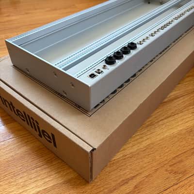 Intellijel 4U 104HP Palette Case 2019 - Present - Silver image 6