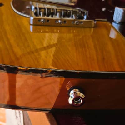 Fret King Country Squire Semitone Deluxe Thinline wHSC Natural HSH Blend Control image 14