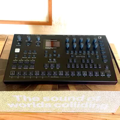 Elektron Analog Four MKII 4-Voice Synthesizer