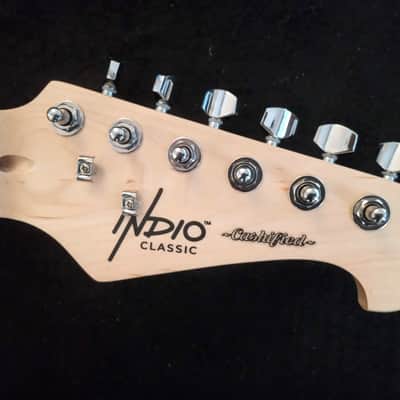 ~Cashified~ Indio Strat-Style w/Deluxe Gig-Bag image 2