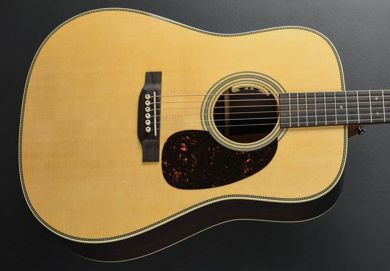 Martin New for 2025 HD-28E w/LR Baggs Anthem - Gloss Natural image 1