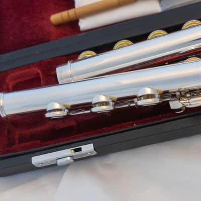 Yamaha YFL-561H (now 667H) Professional Flute All Silver Open-hole *Made in Japan *Cleaned & Serviced image 8