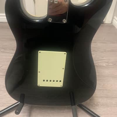 Fender FSR Japan Aerodyne Stratocaster 2018 - Dakota Red image 4