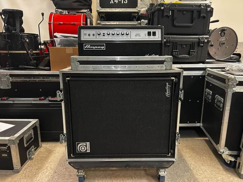 Ampeg SVT-CL Heritage Series 300-Watt Tube Bass Amp Head And Cabinet image 1