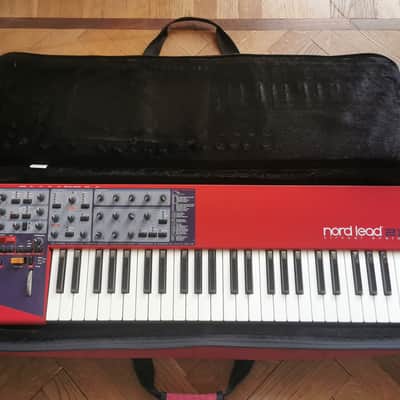 Nord Lead 2X 49-Key 20-Voice Polyphonic Synthesizer 2003 - 2013 - Red