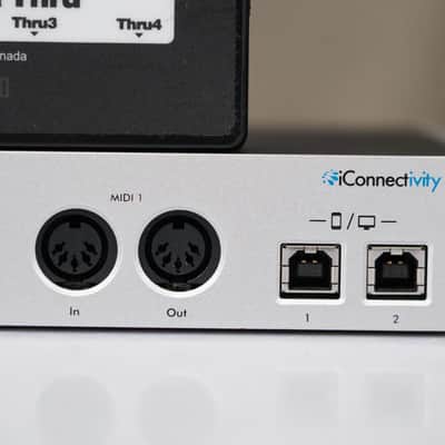 Immagine iConnectivity iConnect MIDI 4+ USB Interface w/ MIDI Solutions QuadraThru #58827 - 4