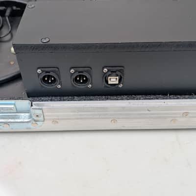 Fractal Audio AX8 Gig-Ready with ATA Case & Wireless image 8