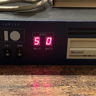Kronauer SQ88R 19“ SCSI Rack Storage with SyQuest 88MB image 3