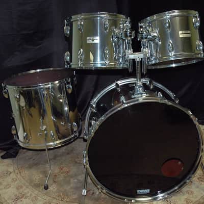Vintage Yamaha 9000 Series 4-Piece, Mirrored Chrome Wrap Finish image 1
