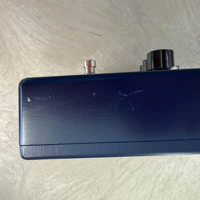 MXR EVH30 5150 Chorus 2018 - Present - Blue/Cream image 5