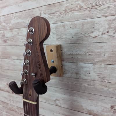 Used Fender Limited Edition American Professional Stratocaster with Rosewood Neck 2017 image 7
