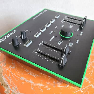 Roland AIRA VT-3 Voice Transformer 2014 - 2018 - Black image 3