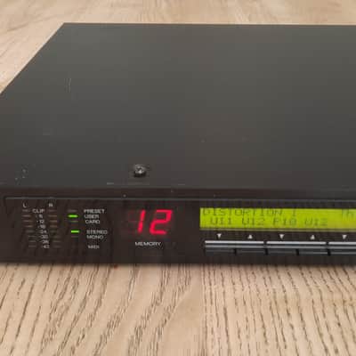 Yamaha SPX990 Professional Multi-Effect Processor 1990s - Black image 3