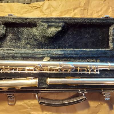 Yamaha YFL-225SII Flute, Japan, Very Good Condition image 2
