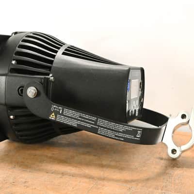ETC Desire D60 Studio HD LED Par Wash Light CG01SM2 image 3