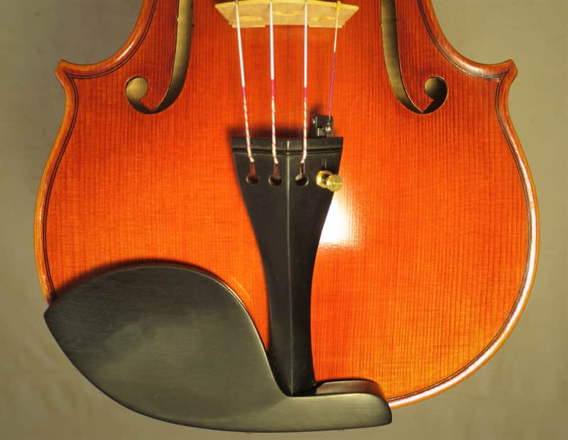 Suzuki Violin No. 1100 