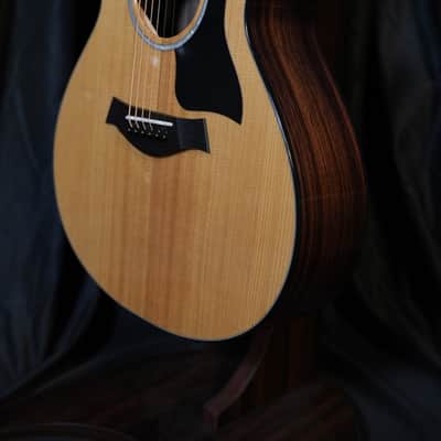 Taylor 212ce Plus  Natural image 6