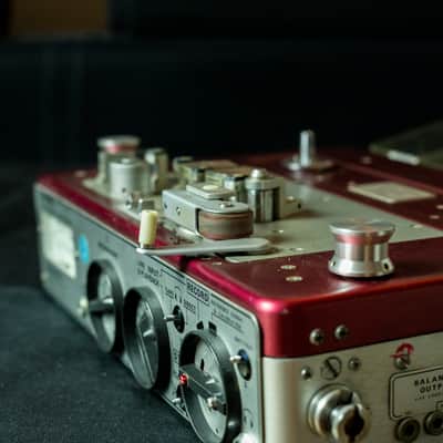 Nagra E with power supply image 3