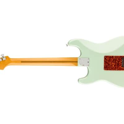 FENDER - American Professional II Stratocaster Thinline  Rosewood Fingerboard  Transparent Surf Green - 0171010735 image 3