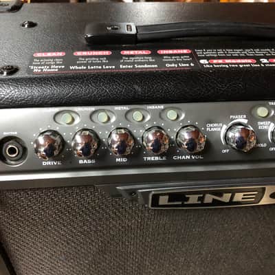 Ampli combo Line 6 Spider III 30 1 X 12 Celestion 30 Watts 4 canaux avec effets intégrés + pédalier FBV Express image 5