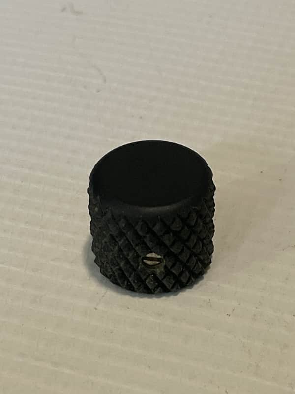 2008-09 USA Charvel San Dimas 2H Guitar Heavy Knurl Black Volume Knob Set Screw image 1