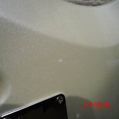 Squier P Bass/ PJ Bass Special Shoreline Gold (?) image 4