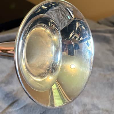 Bach Stradivarius 18037 Bb Trumpet 2025 - Sliver image 3
