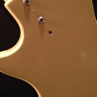 Vintage 1961 Supro image 10