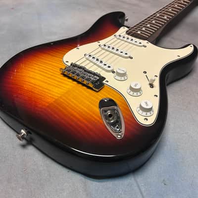 2004 Fender Limited Edition FSR Flamed Maple Top Stratocaster image 17