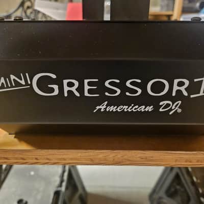 American DJ MINI-GRESSOR-II Effects Light 2010s - Black image 1