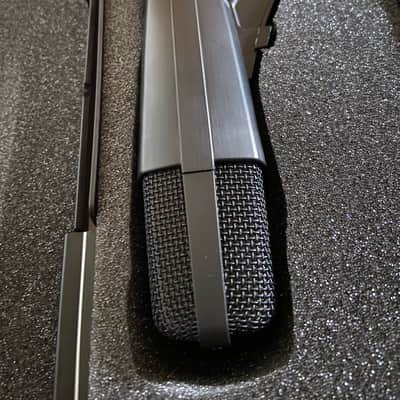 Sennheiser MD 421 II Cardioid Dynamic Microphone 2002 - Present - Black