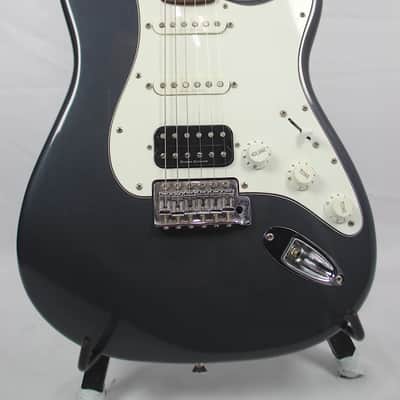 Squier Vintage Modified Stratocaster Charcoal Frost Metallic image 4