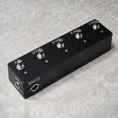 Enhanced Rectifier Bigfoot-Style Footswitch (MIDI Capable) for