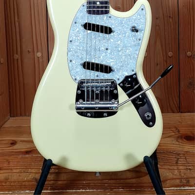 Fender American Performer Mustang 2025 - Vintage White image 6