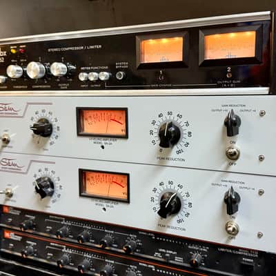 DBX 162 stereo compressor limiter 1970’s dual 160 original vintage USA VCA image 2