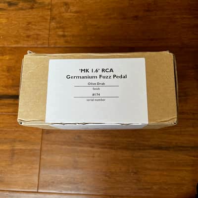 Cunningham Amplifiers Mk1.6 RCA Germanium Fuzz Pedal - Olive Green imagen 9